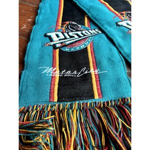 Retro Motor City Detroit Pistons Scarf
